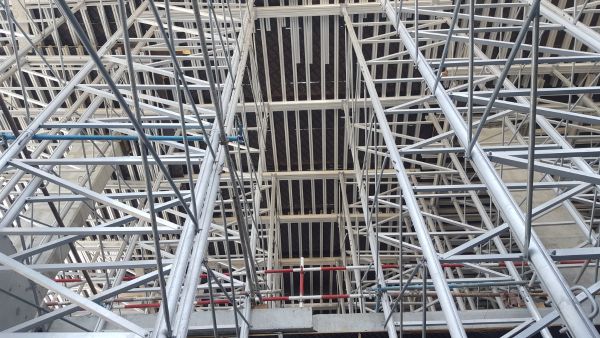 Aluminum scaffolding